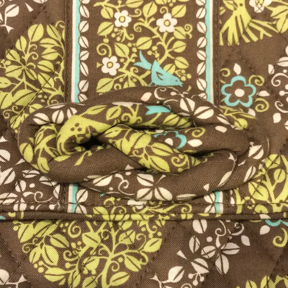 NWOT Vera Bradley “Knot Just a Clutch” - Picture 3 of 14
